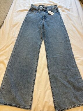 Levi’s Ribcage Wide Leg Jeans NWT